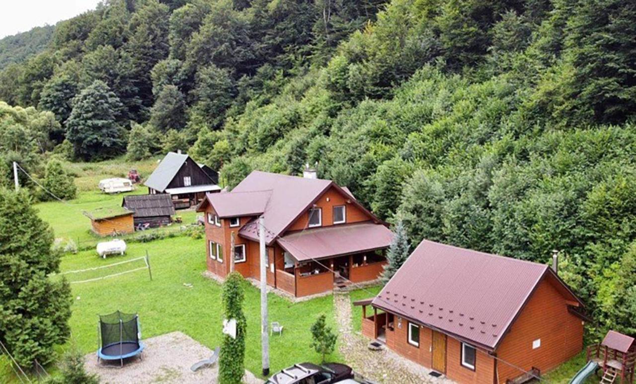 Bieszczadzki Klin Bklin Villa ชิสนา ภายนอก รูปภาพ