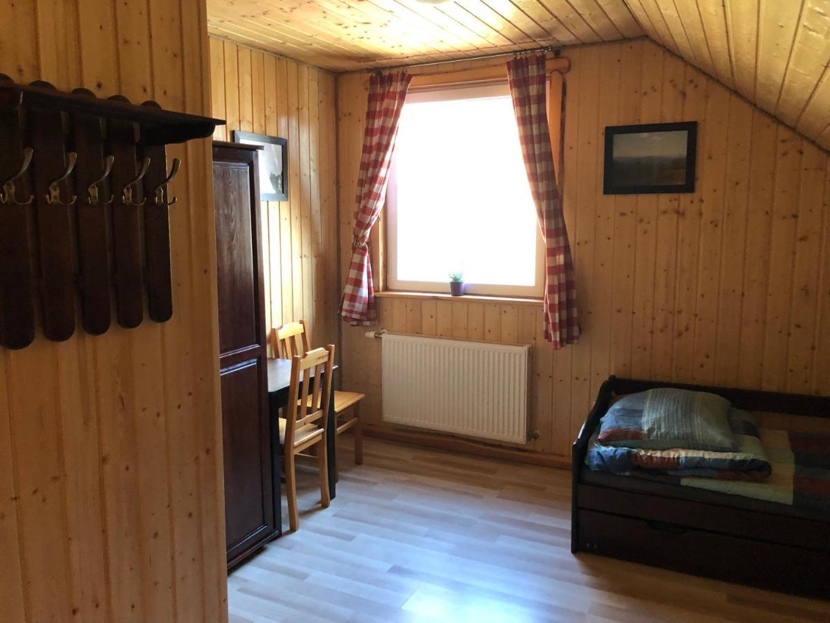 Bieszczadzki Klin Bklin Villa ชิสนา ภายนอก รูปภาพ